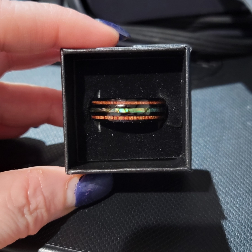 Mens Band style ring